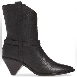 Matisse NIB! embossed leather cowboy boots size 9